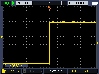 an image of a square wave displayed on the device's screen, with some ringing around the edges